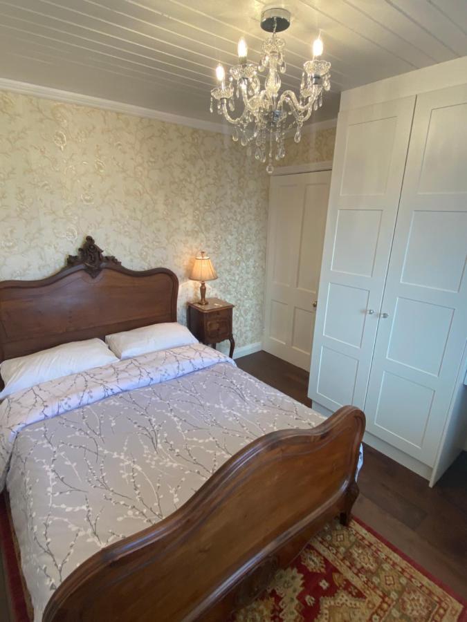 New Listing Faye'S Place Donegal Town Exterior foto